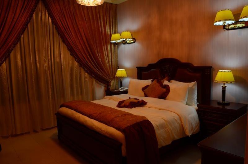 Jad Hotel Suites Amman Exterior foto